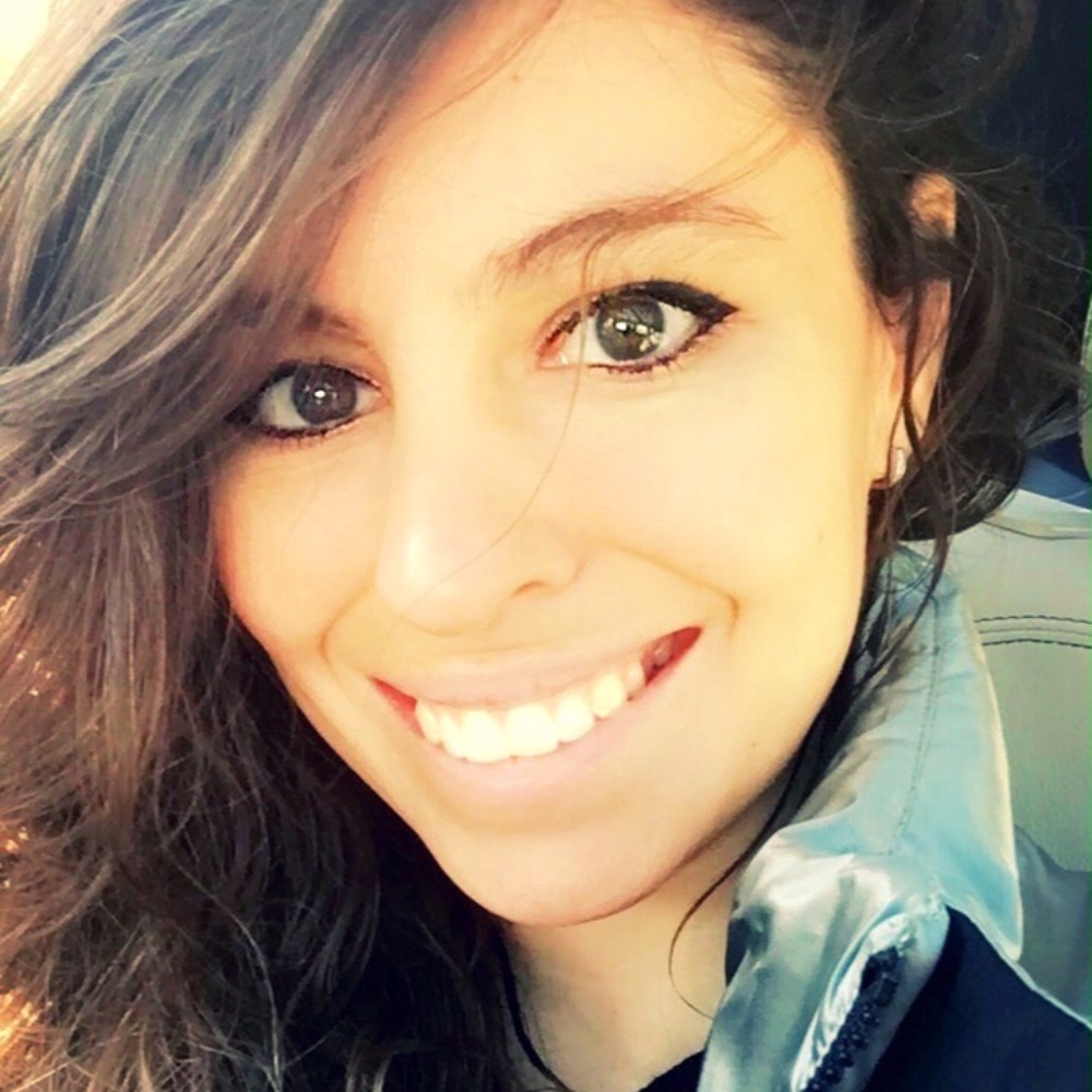 Meet your Posher, Cortney